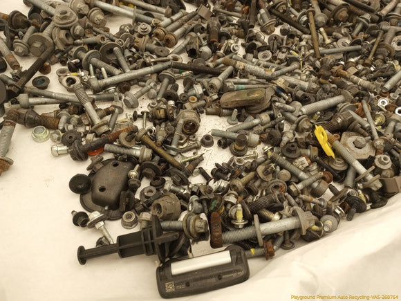 Alfa Romeo Stelvio Dismantling Hardware Fasteners Bolts & Nuts