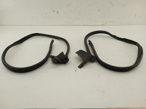 Mitsubishi Eclipse Pair Of Front Door Seal Weatherstrips