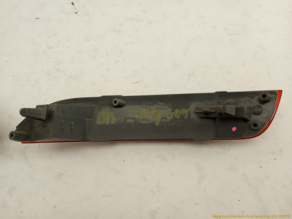 Mitsubishi Eclipse Pair Of Rear Bumper Reflectors