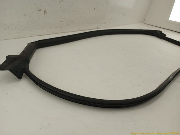 Mitsubishi Eclipse Tailgate Trunk Hatch Seal Weatherstrip