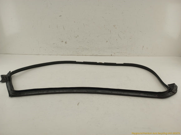 Mitsubishi Eclipse Tailgate Trunk Hatch Seal Weatherstrip