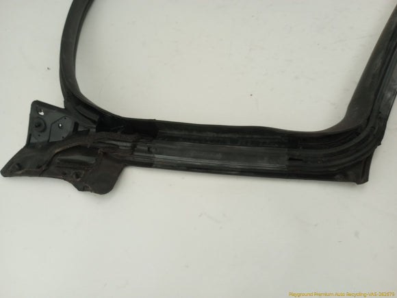 Mitsubishi Eclipse Tailgate Trunk Hatch Seal Weatherstrip
