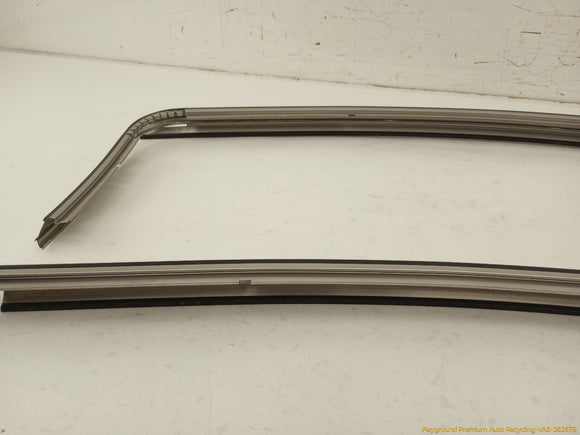Mitsubishi Eclipse Pair Of Front Door Window Weatherstrip Retainers