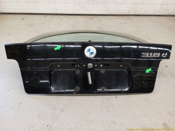 BMW 318ti Liftgate Tailgate Panel