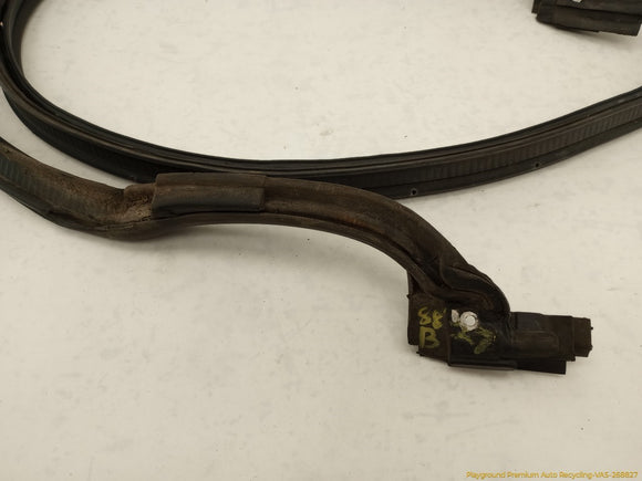 Mitsubishi Eclipse Rear Folding Top Roof Seal Weatherstrip