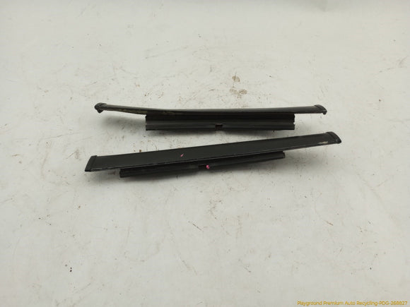 Mitsubishi Eclipse Pair of Rear Convertible Top Seal Weatherstrips