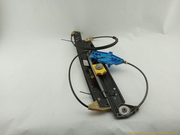 Porsche Cayenne Passenger Right Front Door Window Regulator
