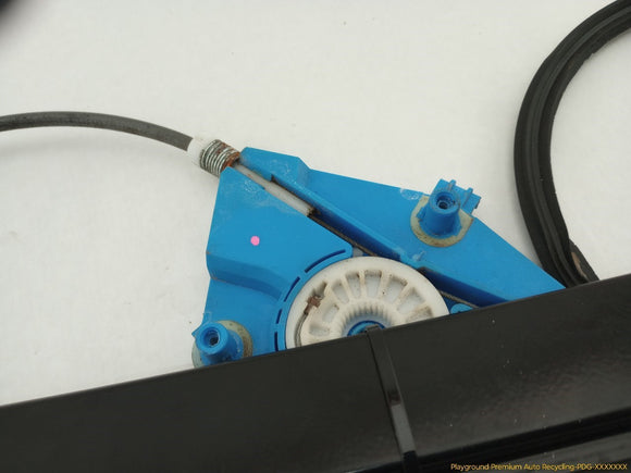 Porsche Cayenne Passenger Right Front Door Window Regulator