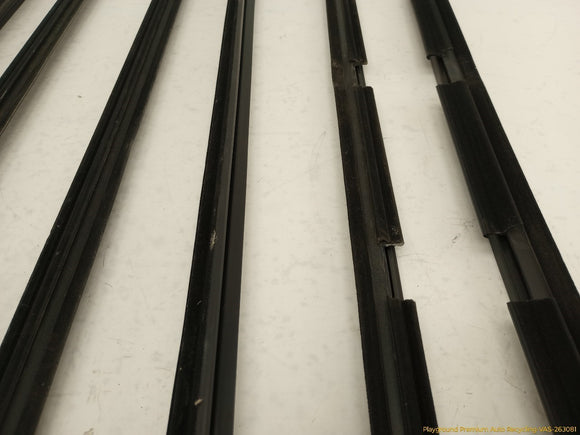 Jeep Cherokee Set Of 4 Interior Window Weatherstrips