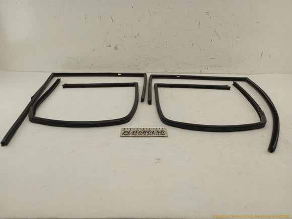 Jeep Cherokee Set Of 4 Window Weatherstrips