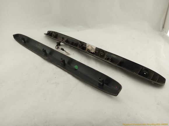 Jeep Cherokee Rear Tailgate License Plate & Handle  Assembly