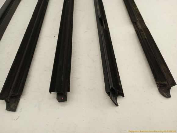 Jeep Cherokee Set Of Inner Window Seal Weatherstrips