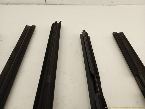 Jeep Cherokee Set Of Inner Window Seal Weatherstrips