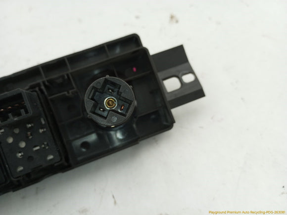 Jeep Cherokee Center Console Power Outlet