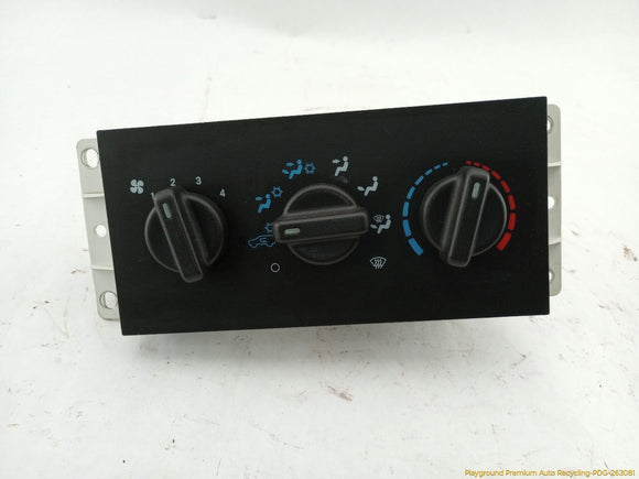 Jeep Cherokee Climate Control Panel