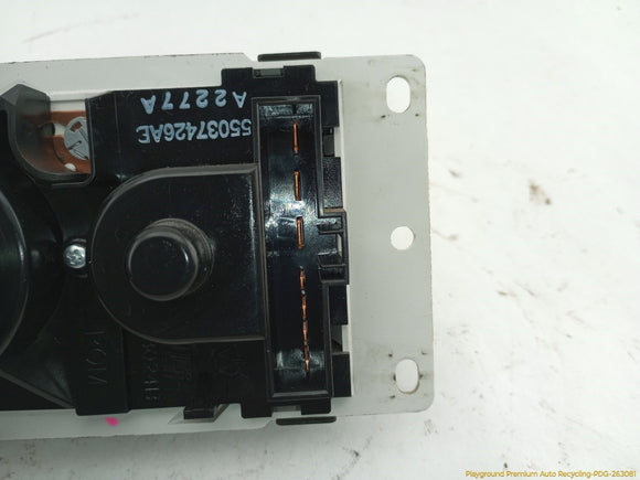 Jeep Cherokee Climate Control Panel