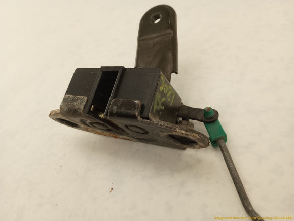 Jeep Cherokee Lower Tailgate Latch Mechanism