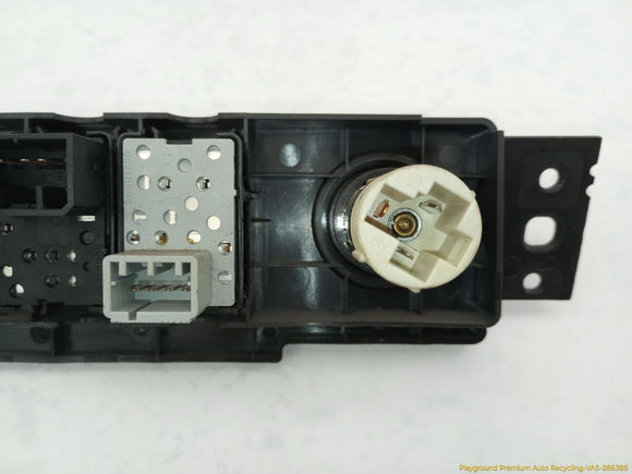 Jeep Cherokee Center Lower Dash Control Switch Panel