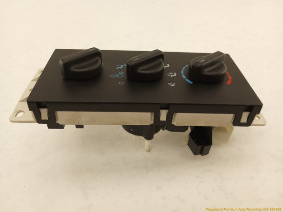 Jeep Cherokee Climate Control Panel