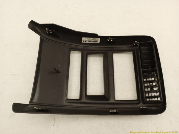 Jeep Cherokee Center Dash Radio Bezel Trim