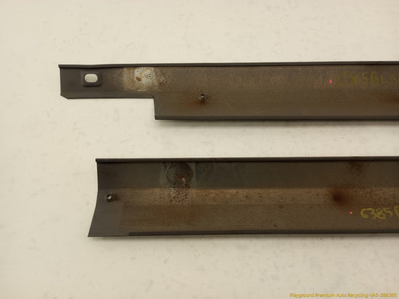 Jeep Cherokee Pair Of Rear Roof Quarter Trim