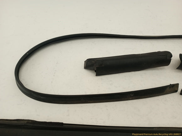 Mitsubishi Eclipse Convertible Top Seal Weatherstrips Set