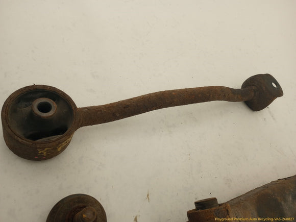 Mitsubishi Eclipse Driver Left Rear Control Arm Set