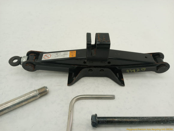 Mazda Speed3 Vehicle Jack Tool Kit