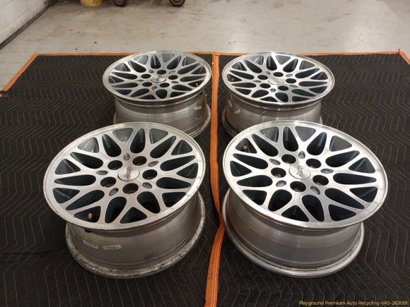 Jeep Cherokee Set Of 4 Aluminum Wheels 10 Spoke
