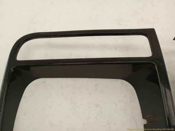 Jeep Cherokee Pair Of Headlight Lamp Bezel Trim