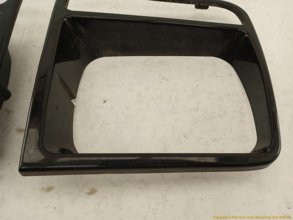 Jeep Cherokee Pair Of Headlight Lamp Bezel Trim