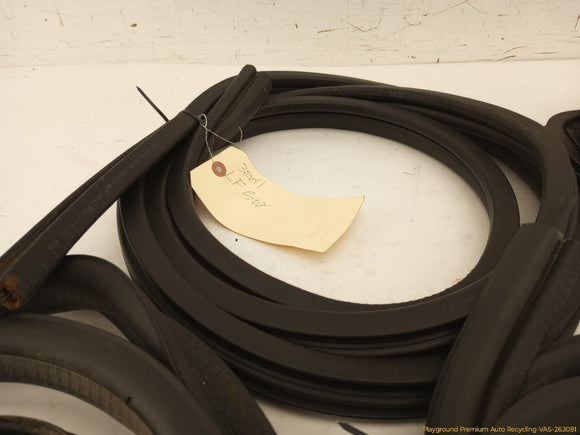 Jeep Cherokee Set Of Car Side Door Seal Weatherstrips
