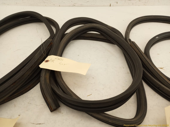 Jeep Cherokee Set Of Car Side Door Seal Weatherstrips