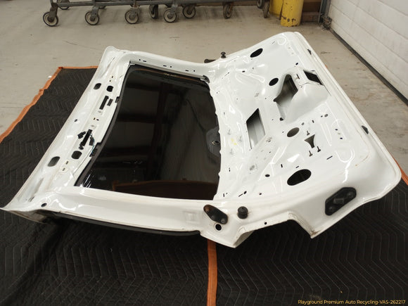 Porsche Cayenne Liftgate Tailgate Panel