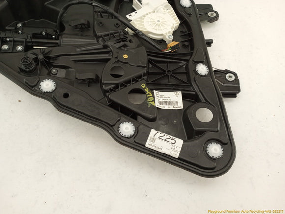 Porsche Cayenne Passenger Rear Right Door Window Regulator