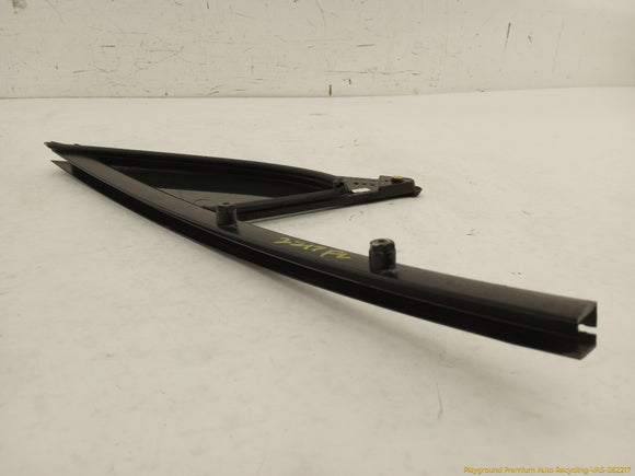 Porsche Cayenne Driver Front Left Door Vent Glass