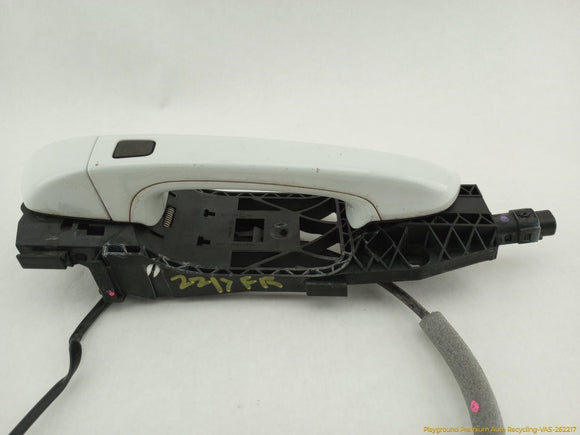 Porsche Cayenne Passenger Front Right Exterior Door Handle