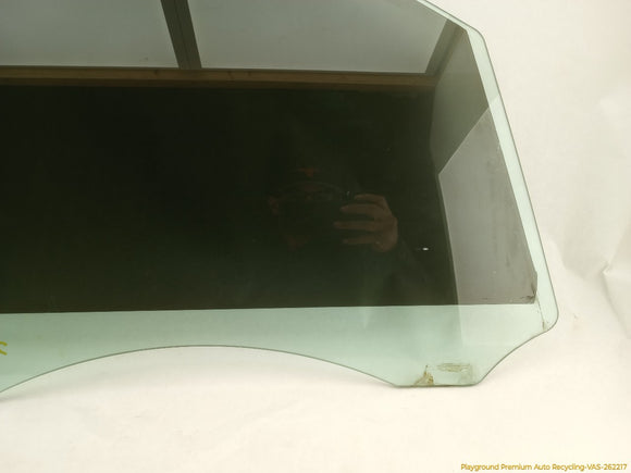 Porsche Cayenne Passenger Front Right Door Glass