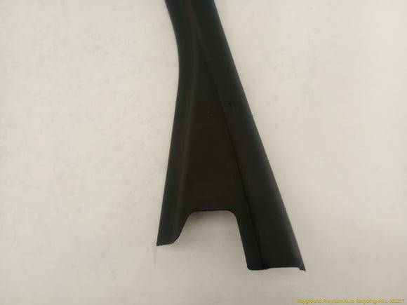 Porsche Cayenne Passenger Rear Right Door Window Frame Trim