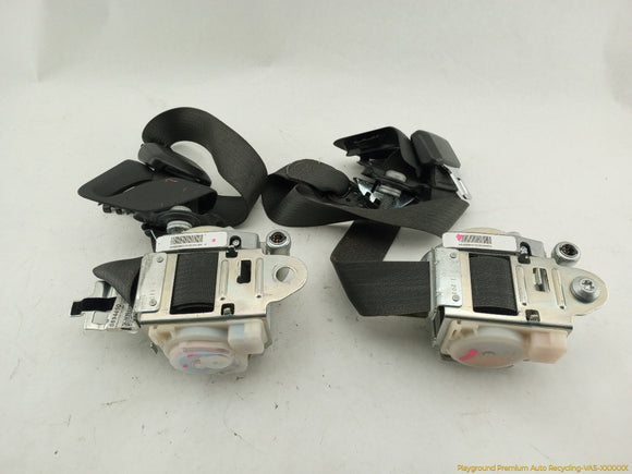 Cadillac CTS Pair Of Front Seat Belt Retractors