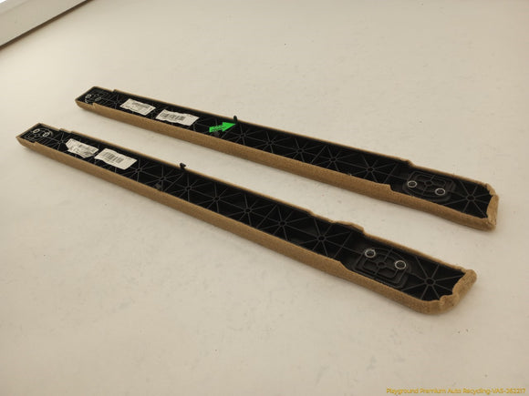 Porsche Cayenne Pair Of Rear Trunk Trim Cover