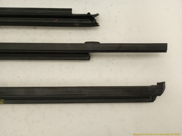 Porsche Cayenne Set Of Inner Window Seal Weatherstrips