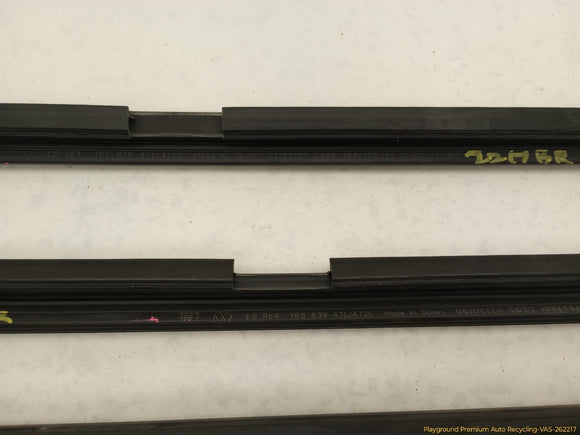 Porsche Cayenne Set Of Inner Window Seal Weatherstrips