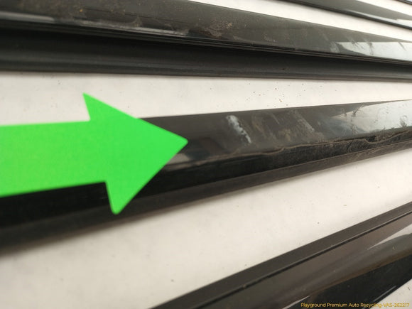 Porsche Cayenne Window Trim Set
