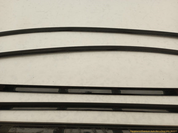 Porsche Cayenne Window Trim Set