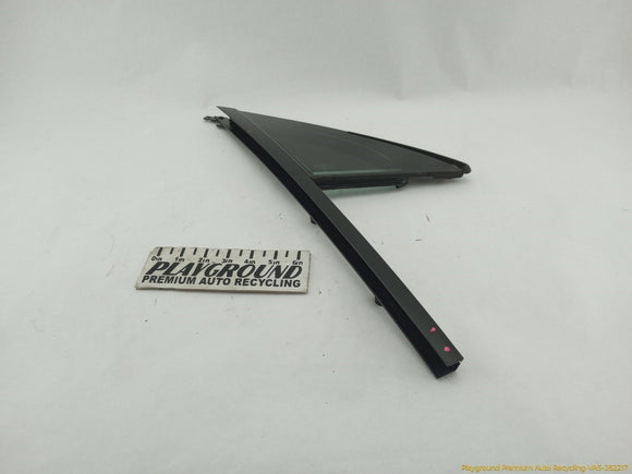 Porsche Cayenne Passenger Right Front Door Vent Glass
