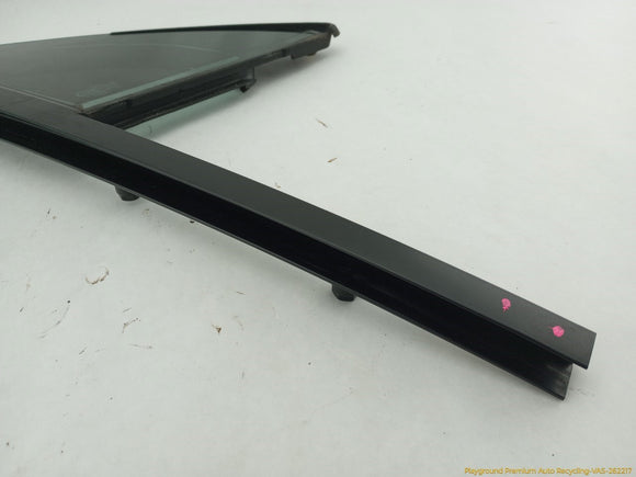 Porsche Cayenne Passenger Right Front Door Vent Glass