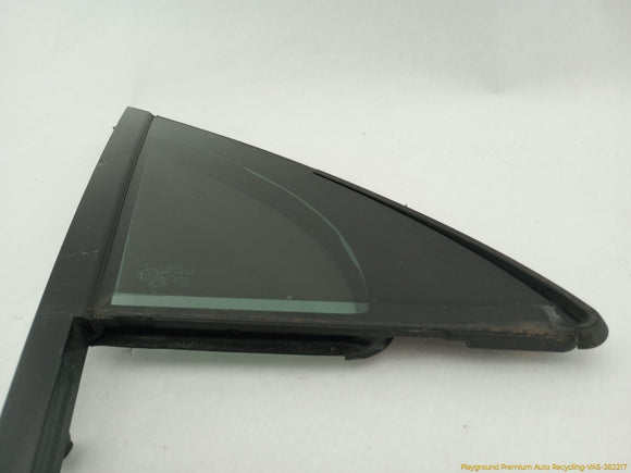 Porsche Cayenne Passenger Right Front Door Vent Glass