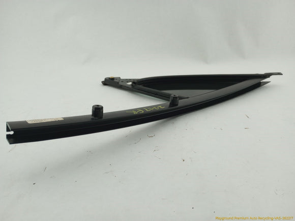 Porsche Cayenne Passenger Right Front Door Vent Glass