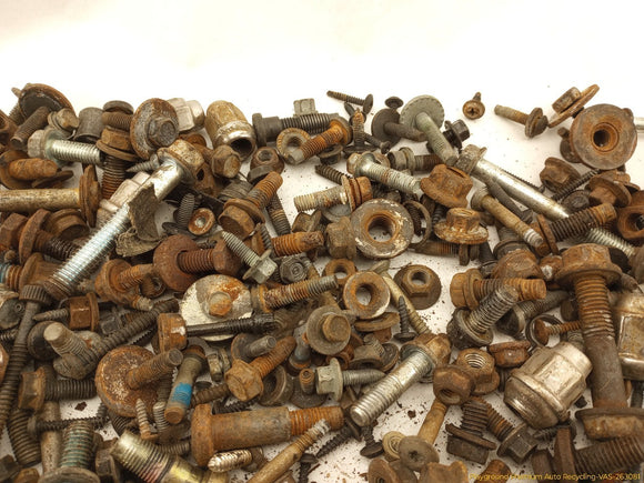 Jeep Cherokee Dismantling Hardware Fasteners Bolts & Nuts